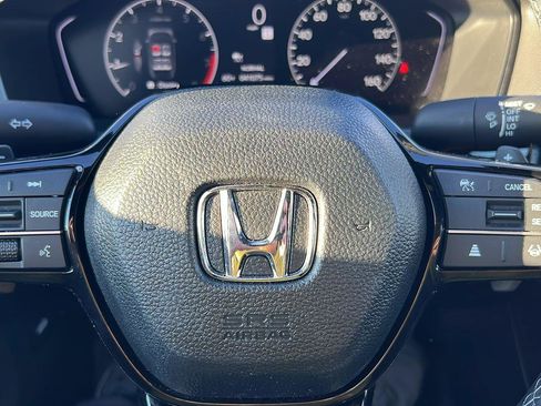 Used 2024 Honda Civic Sport image 26