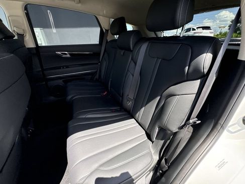 Used 2025 Genesis GV80 2.5T Standard AWD/4WD image 28