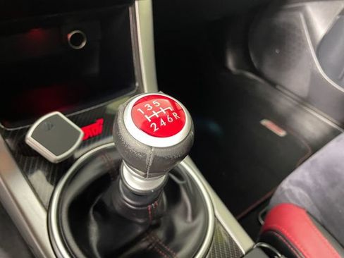 Used 2017 Subaru WRX STI AWD/4WD image 9