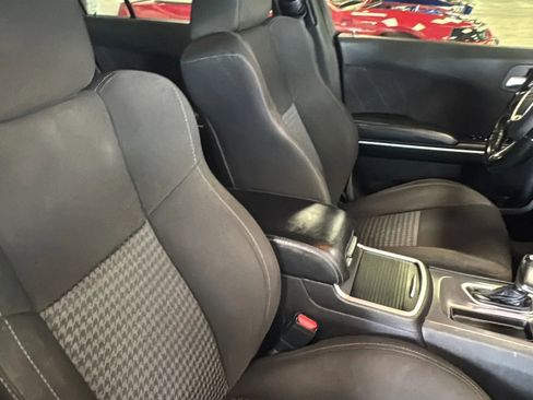 Used 2021 Dodge Charger R/T RWD image 11
