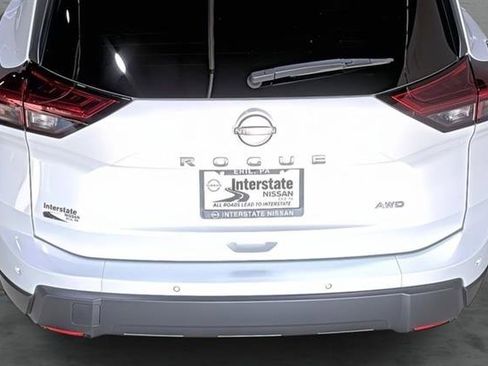 Certified 2025 Nissan Rogue S AWD/4WD image 11