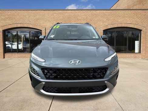 Used 2022 Hyundai Kona Limited image 9