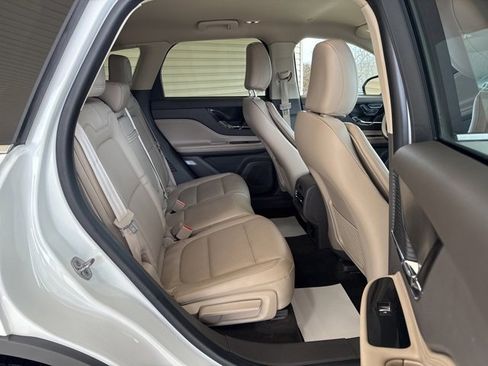 Used 2022 Lincoln Corsair AWD w/ Equipment Group 101A image 16