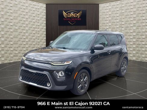 Used 2020 Kia Soul EX FWD image 1