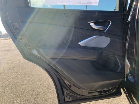 Used 2024 Acura RDX SH-AWD w/ Advance Package image 10