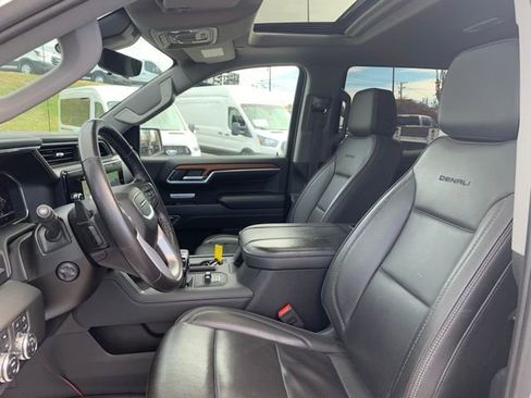 Used 2023 GMC Sierra 1500 Denali w/ Denali Reserve Package image 24