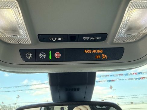 Used 2021 GMC Terrain SLE w/ LPO, Floor Liner Package image 24