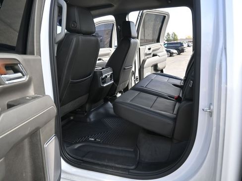 Used 2024 GMC Sierra 3500 Denali w/ Denali Reserve Package image 29