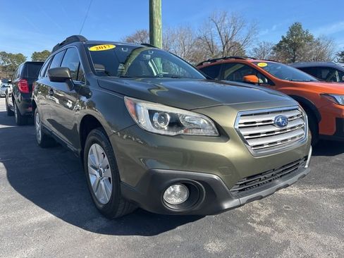 Used 2017 Subaru Outback 2.5i Premium image 1