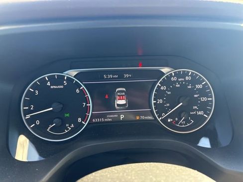 Used 2023 Nissan Rogue SL image 26