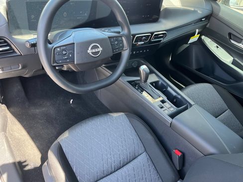 New 2027 Nissan Sentra SV w/ Floor Mat Package FWD image 16