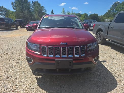 Used 2017 Jeep Compass High Altitude image 4