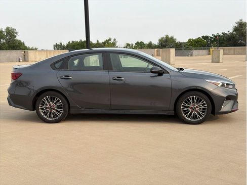 Used 2024 Kia Forte GT-Line FWD image 9