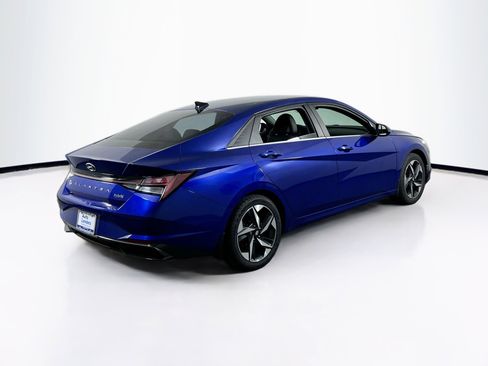 Used 2021 Hyundai Elantra Limited FWD image 5