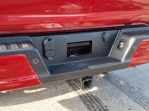 Used 2022 Ford F150 XLT w/ Equipment Group 302A High image 4