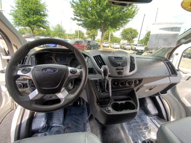 Used 2019 Ford Transit 250 130 Low Roof RWD image 25