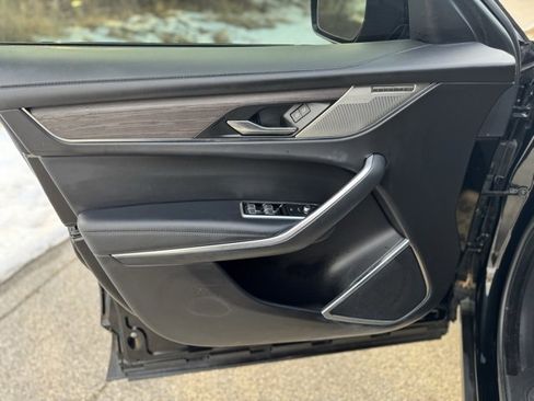 Used 2023 Jaguar F-PACE S image 11