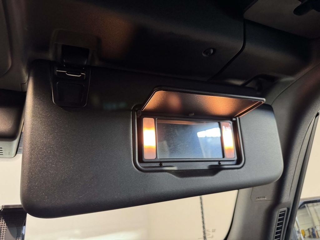 Used 2023 Ford Bronco Outer Banks AWD/4WD image 31