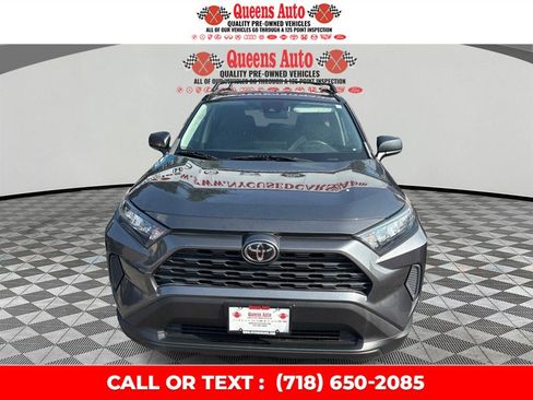 Used 2019 Toyota RAV4 LE w/ All Weather Liner Package AWD/4WD image 1
