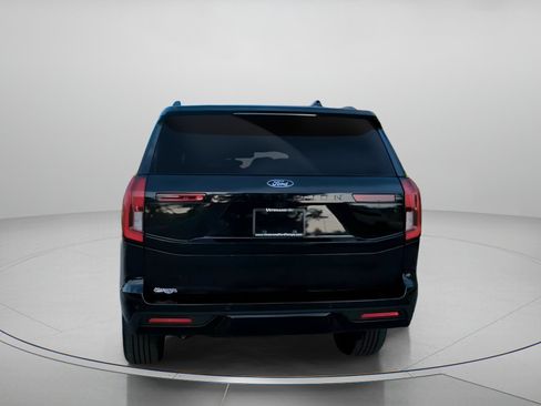 New 2026 Ford Expedition Platinum image 27