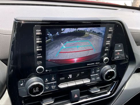 Used 2022 Toyota Highlander XSE FWD image 25