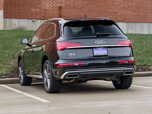 Used 2024 Audi Q5 e Premium Plus image 5