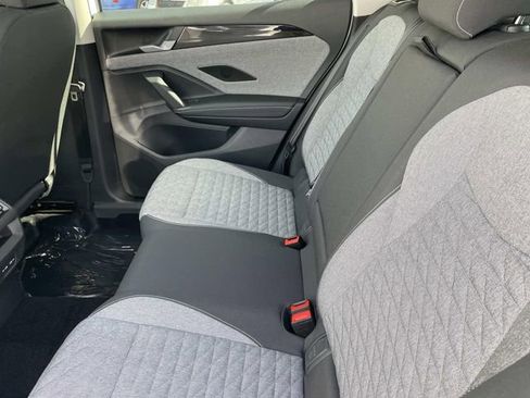 New 2026 Volkswagen Tiguan S image 23