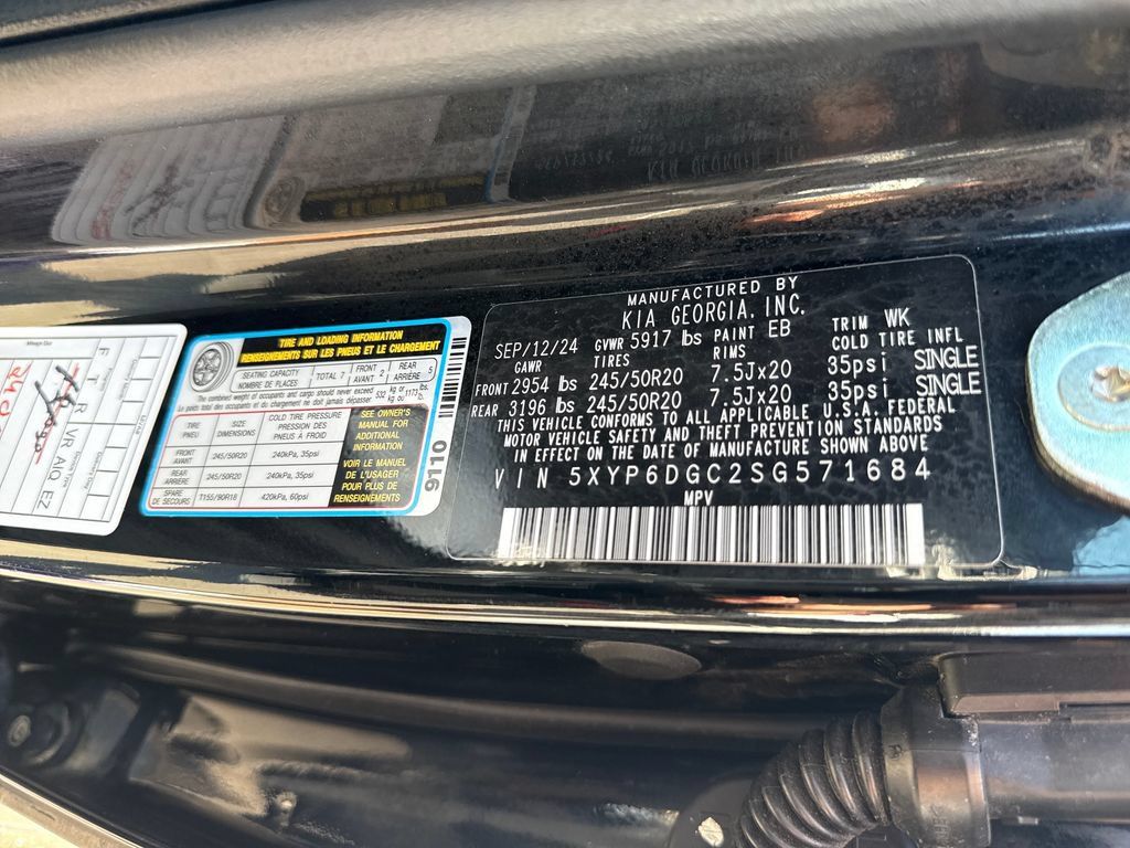 Used 2025 Kia Telluride S AWD/4WD image 30