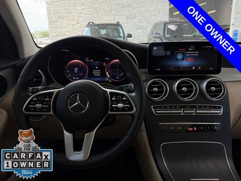 Used 2022 Mercedes-Benz GLC 300 w/ Premium Package Lite image 6