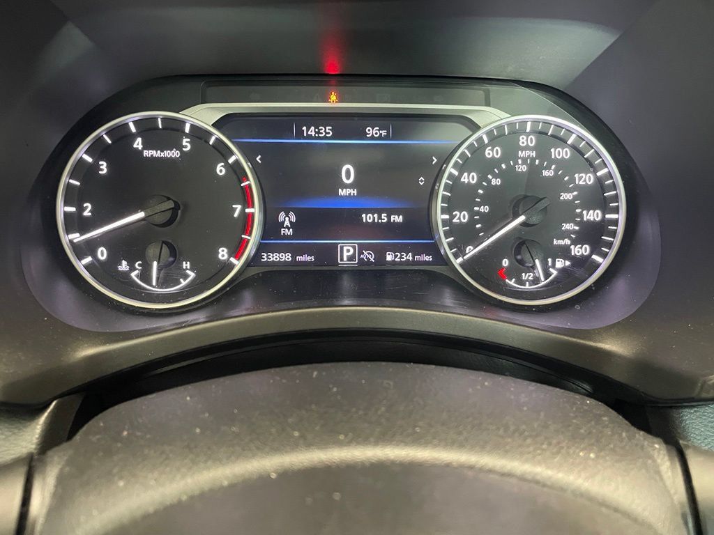 Certified 2024 Nissan Sentra SR FWD image 7