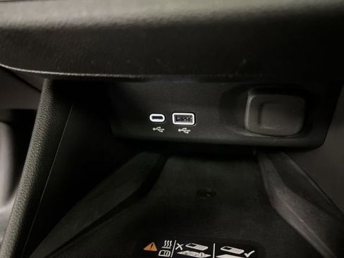 Certified 2025 Buick Envista Sport Touring w/ Convenience I Package FWD image 34