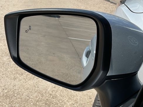 New 2025 Nissan Versa SV w/ Trunk Package image 10