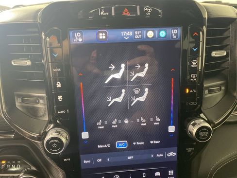 Used 2022 RAM 1500 Limited AWD/4WD image 20