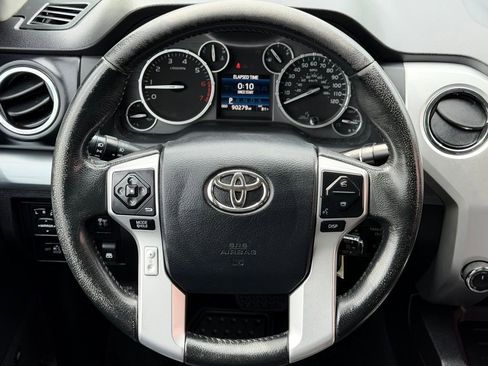 Used 2016 Toyota Tundra Platinum image 4