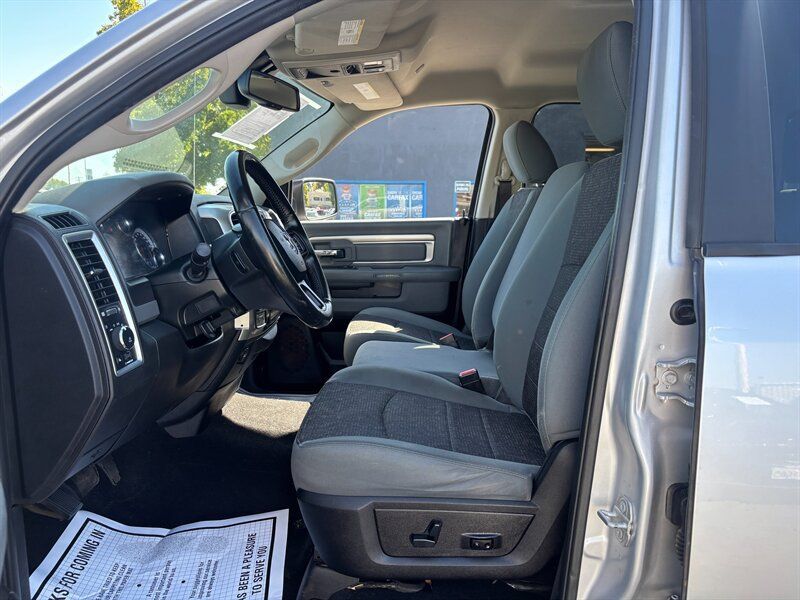 Used 2019 RAM 1500 Big Horn AWD/4WD image 11