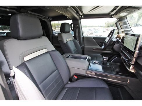 Used 2024 GMC Hummer EV 3X AWD/4WD image 28