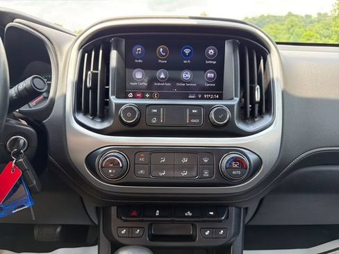 Used 2022 GMC Canyon Elevation w/ Elevation Premium Package AWD/4WD image 18