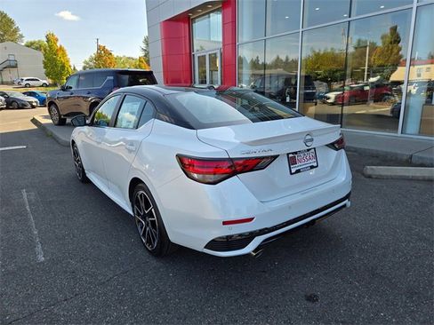 New 2025 Nissan Sentra SR w/ SR Premium Package image 8