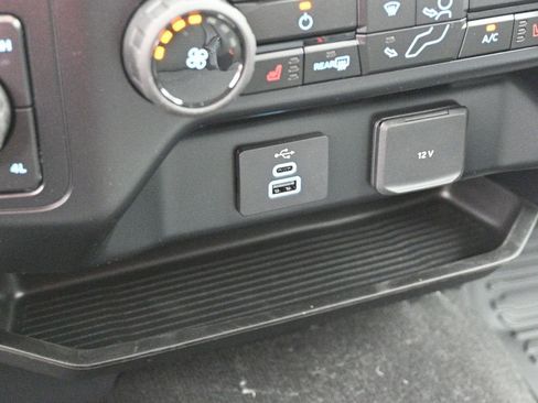 New 2026 Ford F350 XLT w/ XLT Premium Package image 17