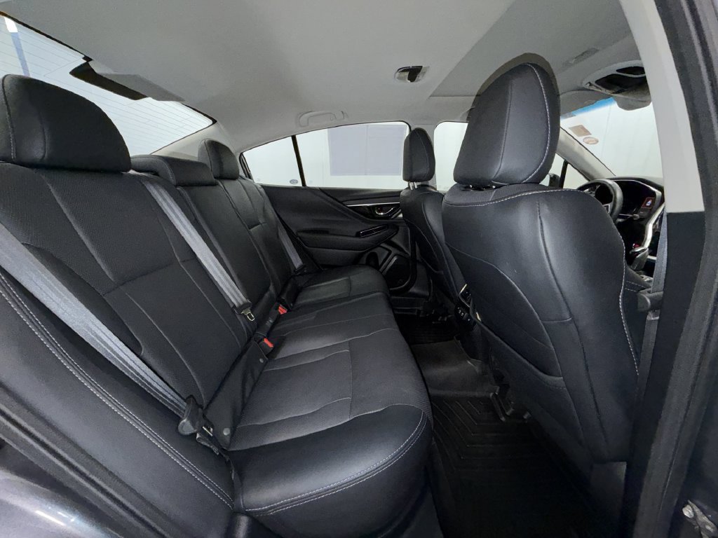 Used 2022 Subaru Legacy Limited AWD/4WD image 17