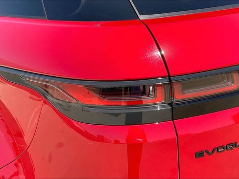 Used 2021 Land Rover Range Rover Evoque R-Dynamic SE AWD/4WD image 26