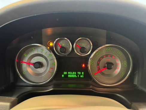 Used 2009 Ford Edge Limited image 13