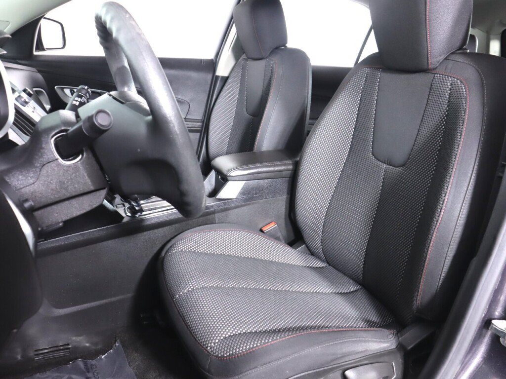 Used 2016 Chevrolet Equinox LS AWD/4WD image 25