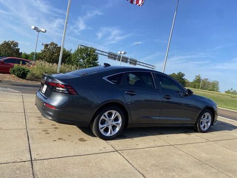 Used 2024 Honda Accord LX image 12