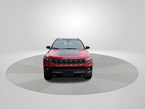 Certified 2023 Jeep Compass Trailhawk image 2