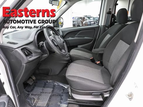 Used 2022 RAM ProMaster City Tradesman FWD image 13