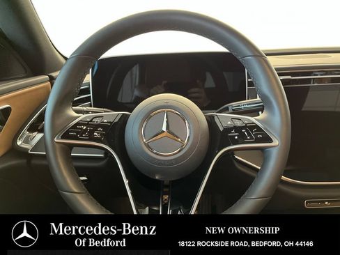 Used 2026 Mercedes-Benz E 350 4MATIC Sedan image 24