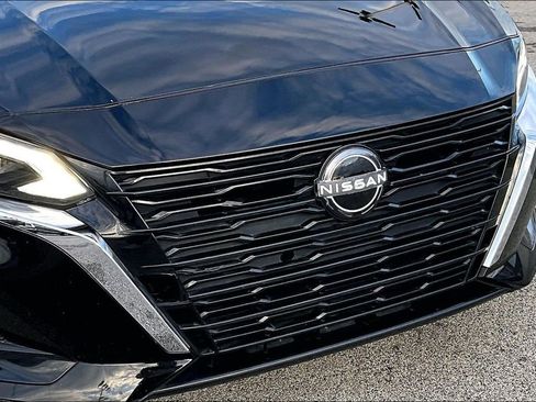 Used 2025 Nissan Altima 2.5 S FWD image 29