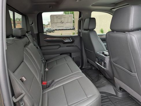 New 2026 GMC Sierra 1500 Elevation w/ Elevation Premium Package AWD/4WD image 31