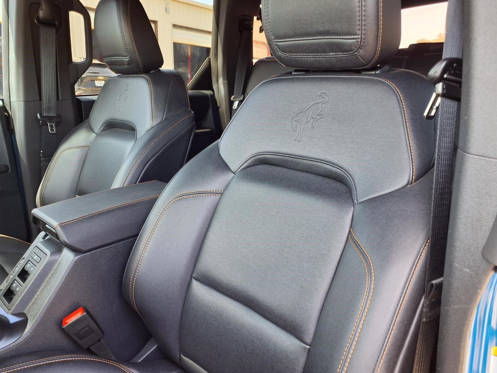 Used 2024 Ford Bronco Badlands w/ Sasquatch Package AWD/4WD image 15